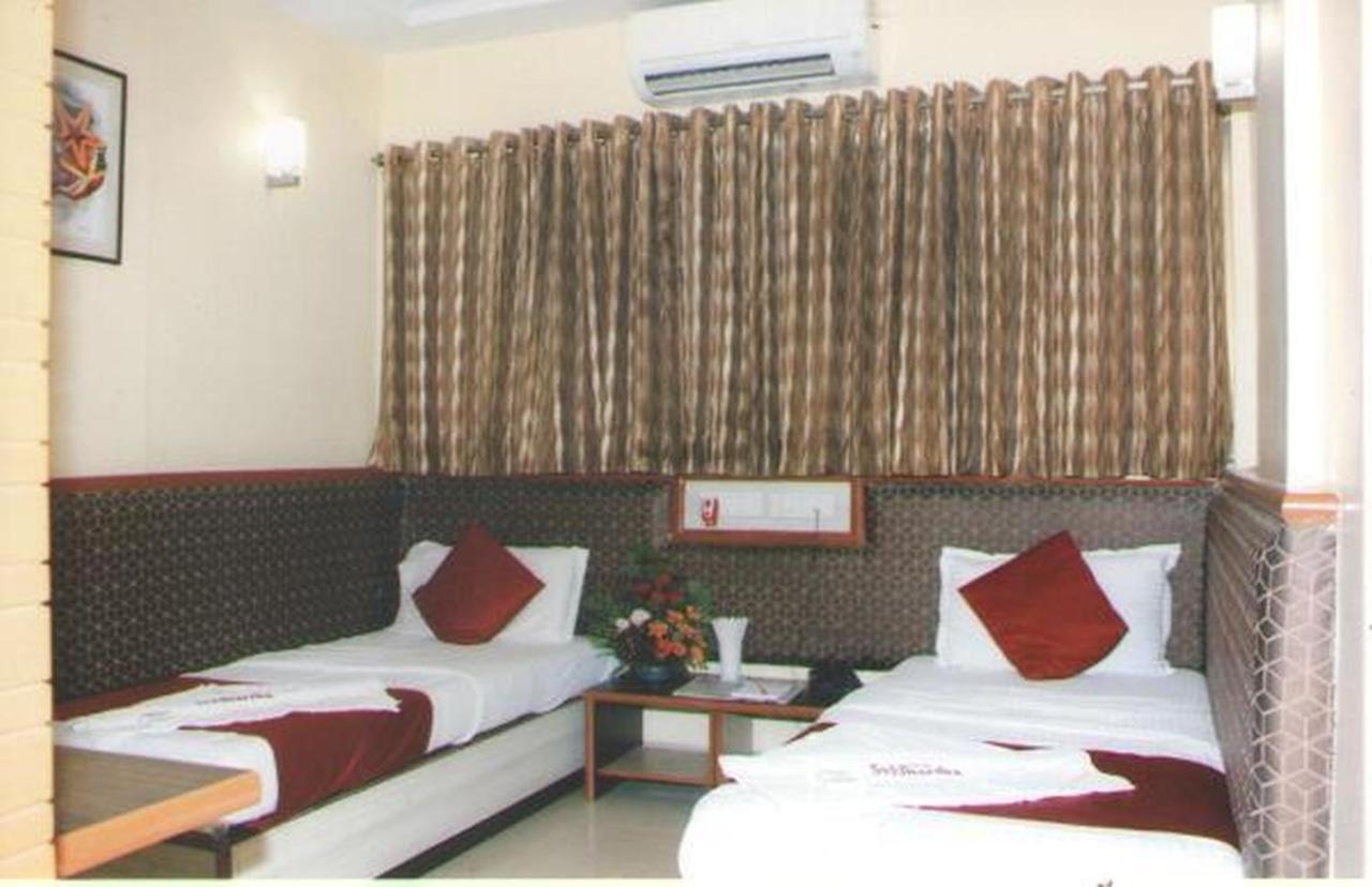 Hotel Siddhartha Bombay Esterno foto